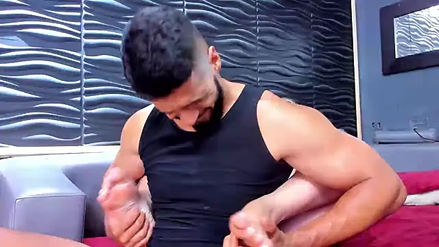 Snapshot of Cutetitslatin chatting on January 26, 2025, 2:14 am Cutetitslatin online show from January 26, 2025, 2:14 am