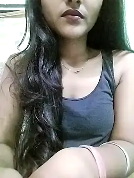 MISSQUEEN48 online show from February 1, 2025, 3:07 pm