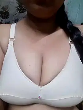 sajida34 online show from March 13, 2025, 5:50 pm