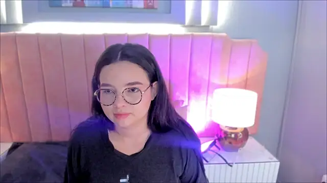 alys baker online show from November 6, 2025, 3:40 am