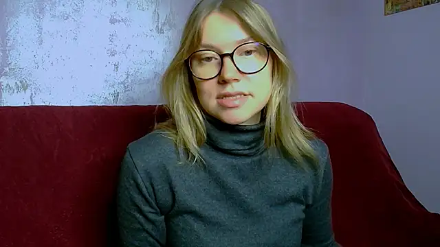 TaylorBre online show from October 11, 2025, 6:34 am