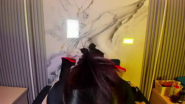 venusowen  online show from March 13, 2026, 12:56 pm