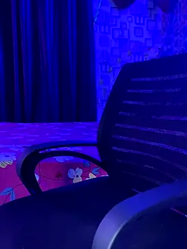 Hot royalbhabhi online show from December 19, 2025, 3:08 pm