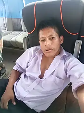 alexchir4 online show from November 12, 2025, 9:47 pm