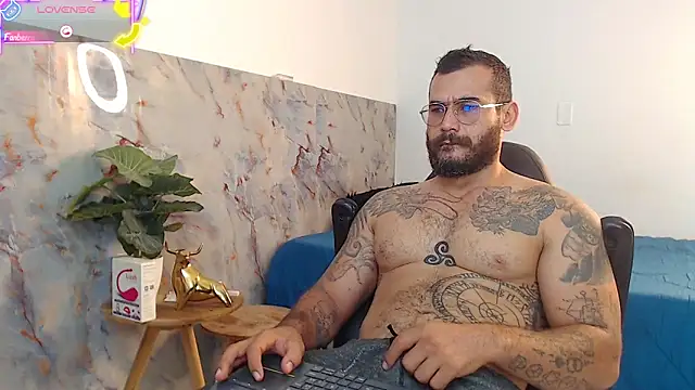 hanz col online show from September 24, 2025, 11:13 am