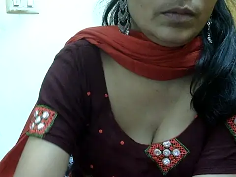 l l ish online show from October 6, 2025, 6:00 am