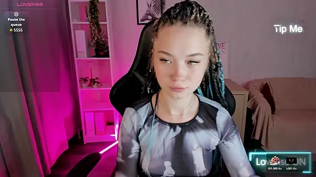 Kira yoon online show from November 23, 2025, 12:54 am