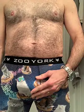 Snapshot of MaxVain chatting on March 5, 2025, 2:57 am MaxVain online show from March 5, 2025, 2:57 am