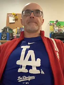 Snapshot of MaxVain chatting on March 11, 2025, 12:44 am MaxVain online show from March 11, 2025, 12:44 am