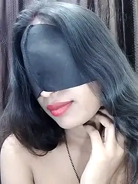 Lalisa sexy online show from November 5, 2025, 5:13 pm