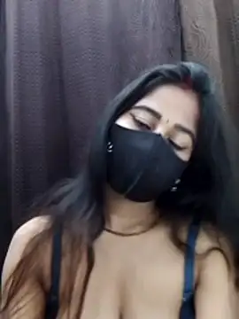 Snapshot of Lalisa_sexy chatting on April 22, 2026, 10:33 pm Lalisa sexy online show from April 22, 2026, 10:33 pm