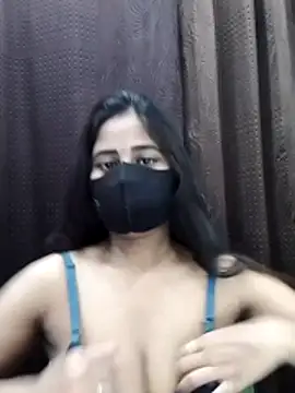 Lalisa sexy online show from July 6, 2026, 5:15 am