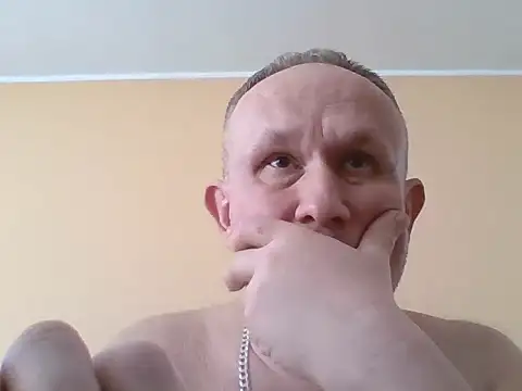 X46x online show from November 15, 2025, 11:29 am