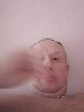 X46x online show from May 23, 2026, 3:01 am