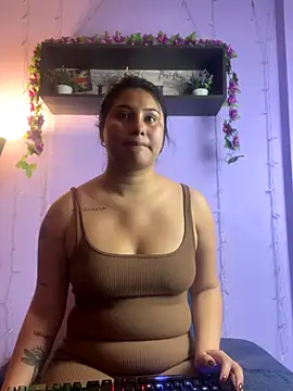 Little Ivy online show from November 27, 2025, 3:14 pm