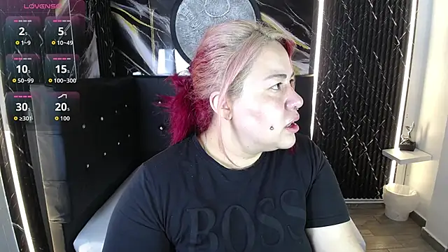 Bruja  Scarlata online show from October 4, 2025, 10:13 am