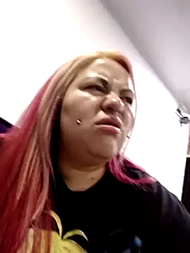 Bruja  Scarlata online show from December 3, 2025, 10:13 am