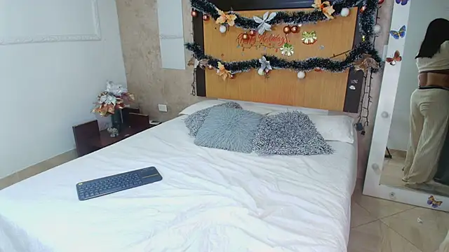 Snapshot of mialopez52 chatting on December 13, 2025, 10:59 pm mialopez52 online show from December 13, 2025, 10:59 pm