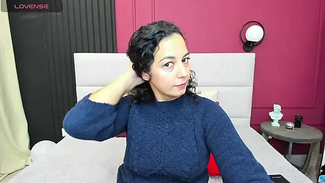 Linda Insatiable online show from October 5, 2025, 1:26 am