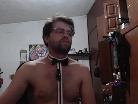 Snapshot of JhonyLove51 chatting on March 5, 2025, 2:36 am JhonyLove51 online show from March 5, 2025, 2:36 am