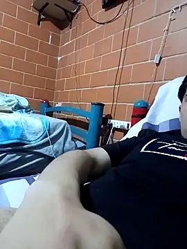 Snapshot of Neithan__23 chatting on February 2, 2025, 7:30 am Neithan 23 online show from February 2, 2025, 7:30 am