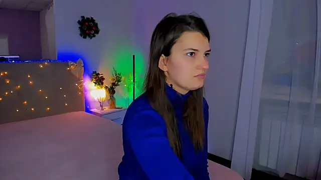 Laura Leee online show from January 15, 2026, 6:29 am