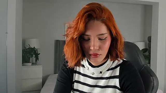 Madie  collins online show from March 9, 2026, 11:25 am