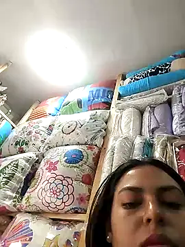 DULCE  26 online show from February 7, 2025, 7:27 pm