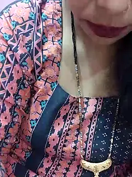 Snapshot of Urmila_bhabhii chatting on January 17, 2025, 1:56 pm Urmila bhabhii online show from January 17, 2025, 1:56 pm