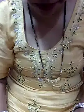Snapshot of Urmila_bhabhii chatting on February 10, 2025, 4:14 pm Urmila bhabhii online show from February 10, 2025, 4:14 pm