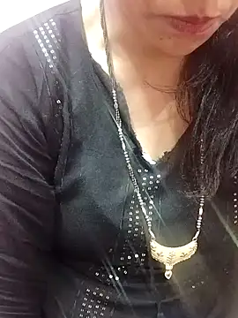 Snapshot of Urmila_bhabhii chatting on February 13, 2025, 8:48 am Urmila bhabhii online show from February 13, 2025, 8:48 am