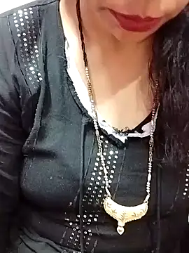 Snapshot of Urmila_bhabhii chatting on February 13, 2025, 3:56 pm Urmila bhabhii online show from February 13, 2025, 3:56 pm