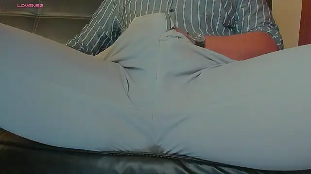 MrLonely02 online show from January 11, 2025, 3:13 am