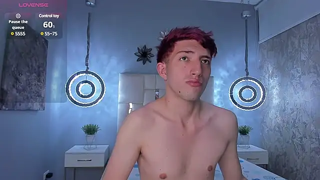 Un Slutty online show from January 10, 2025, 9:10 pm