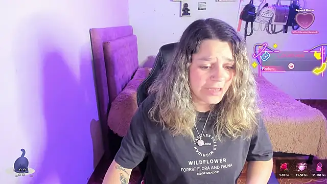 Sabrina Hall  online show from November 29, 2025, 3:09 am