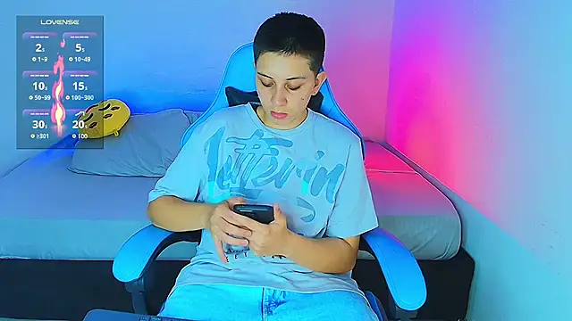 aron wi online show from January 19, 2025, 11:10 pm