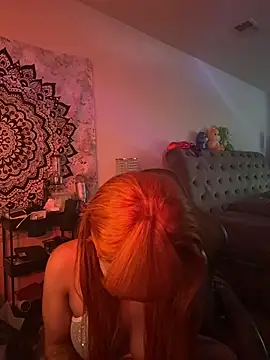 butterflybootyy online show from October 13, 2025, 12:27 pm