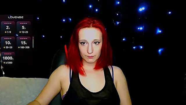 Snapshot of AgathaNoxe chatting on February 27, 2025, 12:43 am AgathaNoxe online show from February 27, 2025, 12:43 am