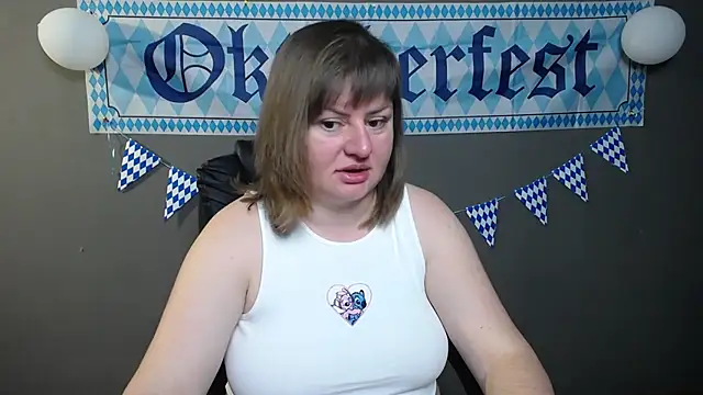 ZannaDreil online show from September 27, 2025, 6:13 pm