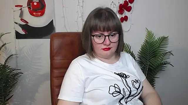 Snapshot of ZannaDreil chatting on May 7, 2026, 6:35 pm ZannaDreil online show from May 7, 2026, 6:35 pm