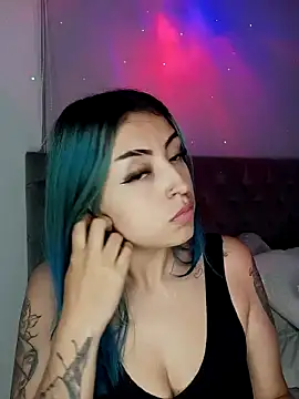 Snapshot of turolita_ chatting on January 3, 2025, 1:38 am turolita online show from January 3, 2025, 1:38 am