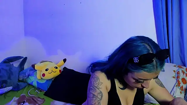 Snapshot of turolita_ chatting on February 28, 2025, 12:21 am turolita online show from February 28, 2025, 12:21 am