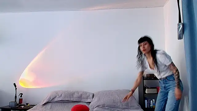 Snapshot of anika_lowen02 chatting on February 18, 2025, 3:21 pm anika lowen02 online show from February 18, 2025, 3:21 pm