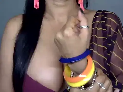 cute sweeetu online show from March 5, 2025, 9:27 am