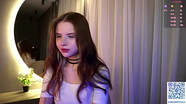 Snapshot of EvelyynLopez chatting on December 24, 2024, 1:39 pm EvelyynLopez online show from December 24, 2024, 1:39 pm