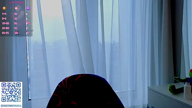 Snapshot of EvelyynLopez chatting on January 27, 2025, 7:03 am EvelyynLopez online show from January 27, 2025, 7:03 am