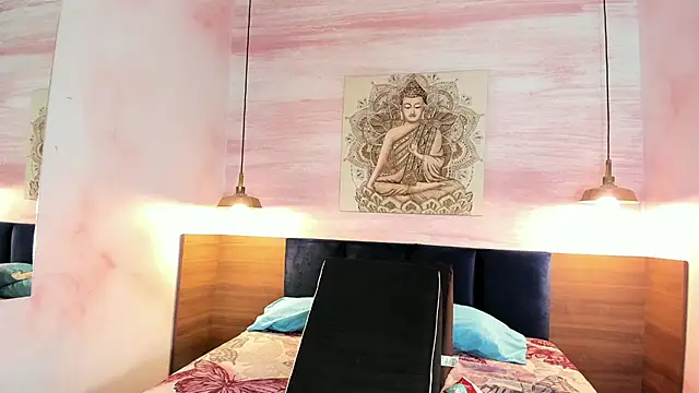 MelaniieRoux online show from February 21, 2026, 7:26 pm