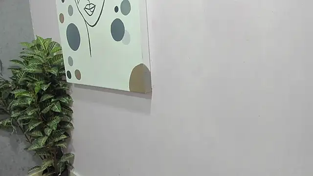 Tiffany mendez online show from December 20, 2025, 12:01 pm