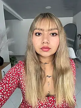 Snapshot of amanda-medrano1 chatting on February 13, 2026, 2:46 pm amanda-medrano1 online show from February 13, 2026, 2:46 pm