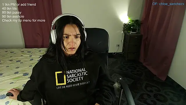 Snapshot of ChloeSanchezx chatting on April 7, 2026, 2:23 am ChloeSanchezx online show from April 7, 2026, 2:23 am